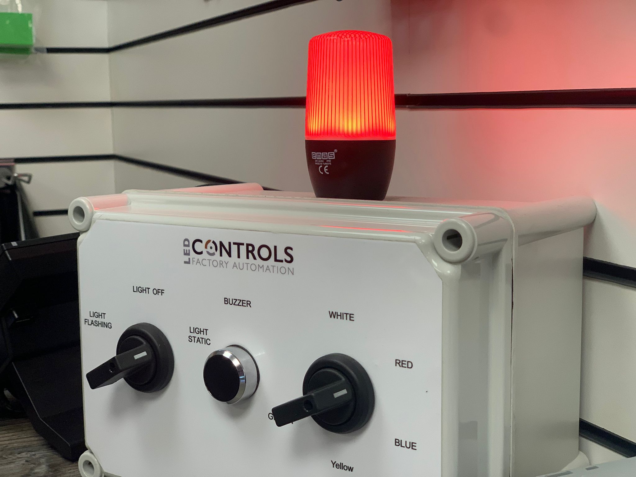 Little Essentials: EMAS Multifunction Beacons