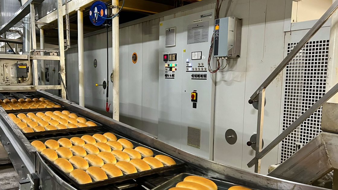 Bakery conveyor belt powered by Danfoss Drives available from LED Controls