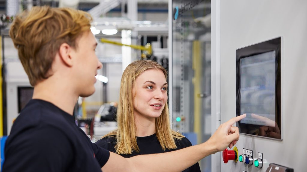 Users using an ABB HMI. ABB CP600  range available from LED Controls.