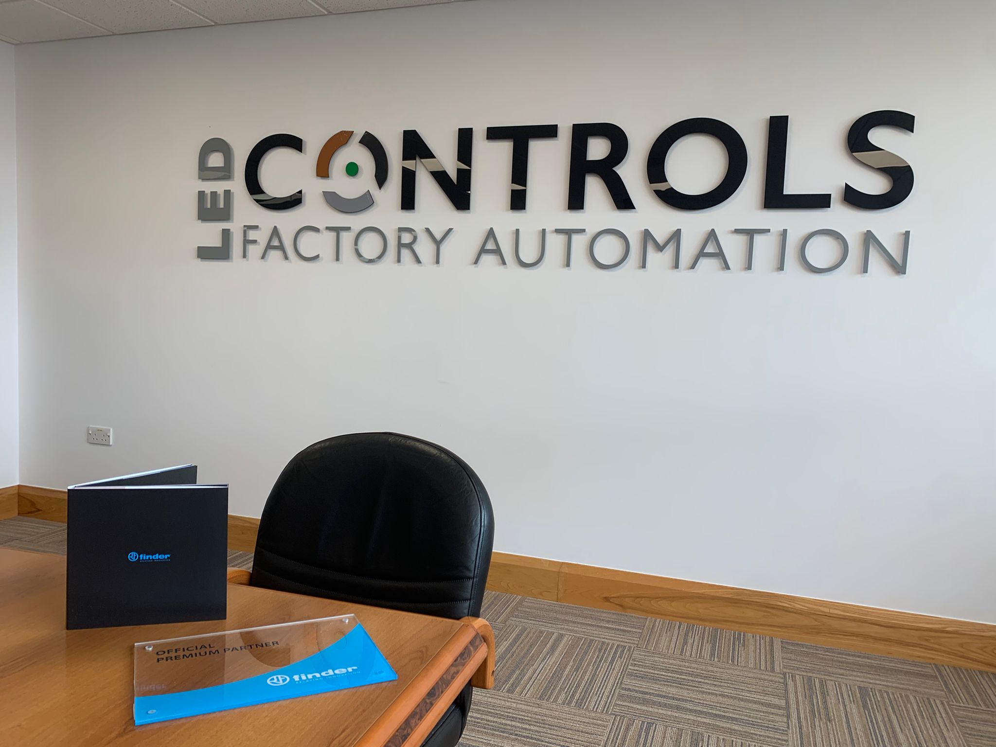 LED Controls warehouse and Finder supply