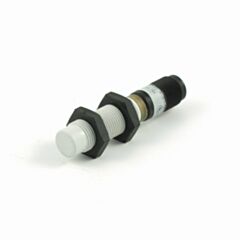 ia12cln04ucm1 - ind prox pl m12 na nc plug