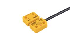 EMAS SMS31RC2-S15 EMAS SMS RIGHT EXIT 2NC+1NO 5MM SENSE WITH LED 2MT CABLE 22MM RECTANGULAR MAGNETIC SWITCH