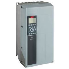 131L9382 Danfoss VLT FC-102 HVAC Drive 7.5 KW / 10 HP, 380 - 480 VAC, IP55 