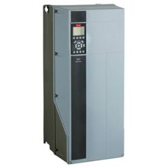 134F8802 Danfoss VLT Refrigeration Drive FC 103 37 KW / 50 HP, Three phase 380 - 480 VAC, IP55 